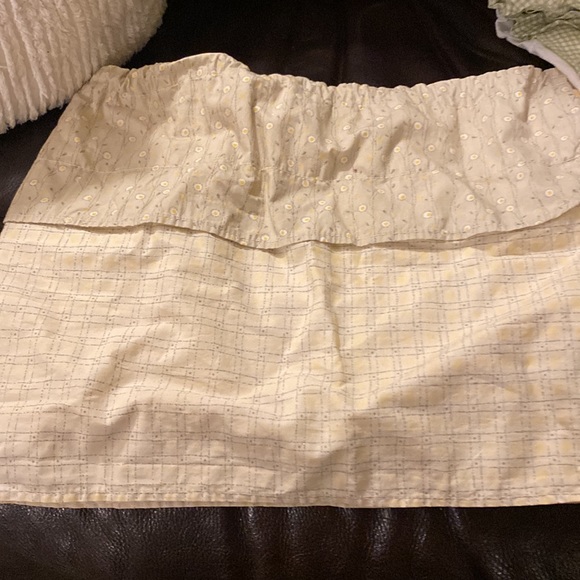 8 piece Lambs & Ivy yellow, cream and green crib set - Picture 3 of 13